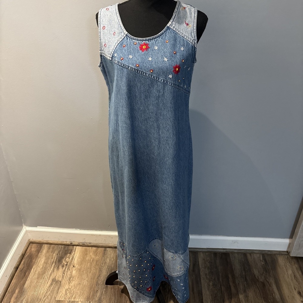 Denim & Co  Blue‎ Denim Embroidered Floral Maxi Dress Jumper Size Medium Modest